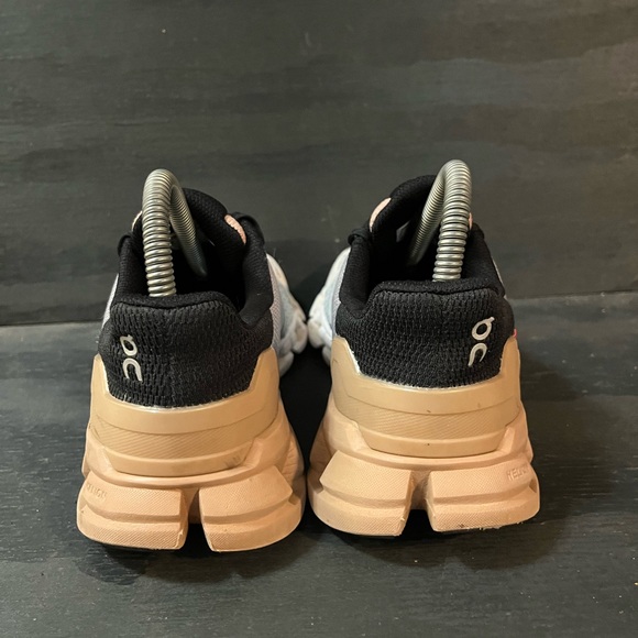 On Running Athletic Shoes in Gray and Tan - Picture 4 of 8